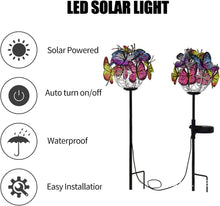 Laden Sie das Bild in den Galerie-Viewer, Solarlampen für Außen Stehend 2 Stück Schmetterling Solarleuchten Garten Bunt Wasserdicht Lamp, Farbwechsel Schmetterling Solar Gartenleuchten für Patio Rasen Terrassen Balkon Deko