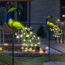 Laden Sie das Bild in den Galerie-Viewer, Solar Gartenleuchte Metall Pfau Gartendeko Wasserdicht Pfau Solar Pfahl Lichter für Outdoor Patio Hof Dekorationen