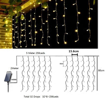 Laden Sie das Bild in den Galerie-Viewer, Solar Eisregen Lichterkette Außen, 3/5/6m 128/256/264 LEDs Weihnachtsbeleuchtung,8 Modi Lichterketten Vorhang, IP44 wasserdicht für Innen Außen Weihnachtsdeko, Schlafzimmer , Party, Balkon, Garten Deko